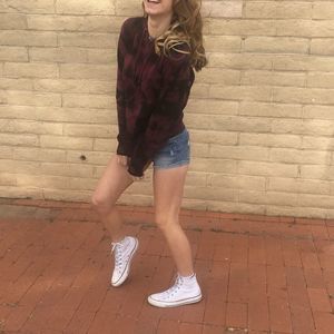 Meet your Posher, Elyssa